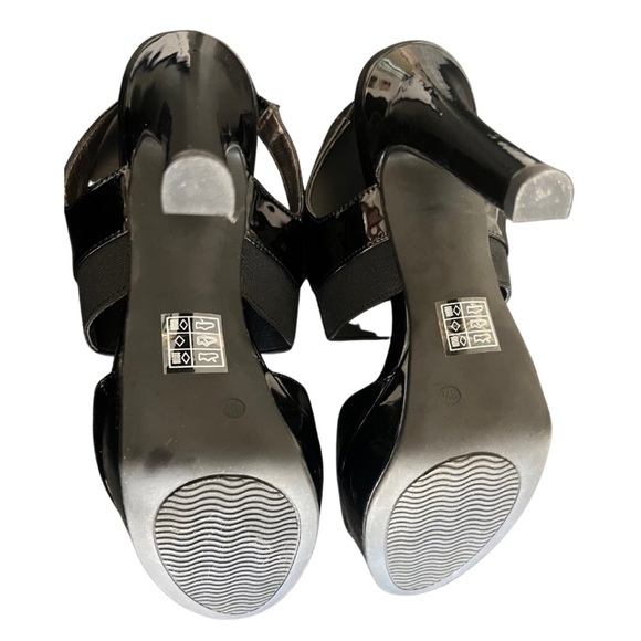 Moda Spana black patent leather platform sandals-never been worn - Picture 4 of 4